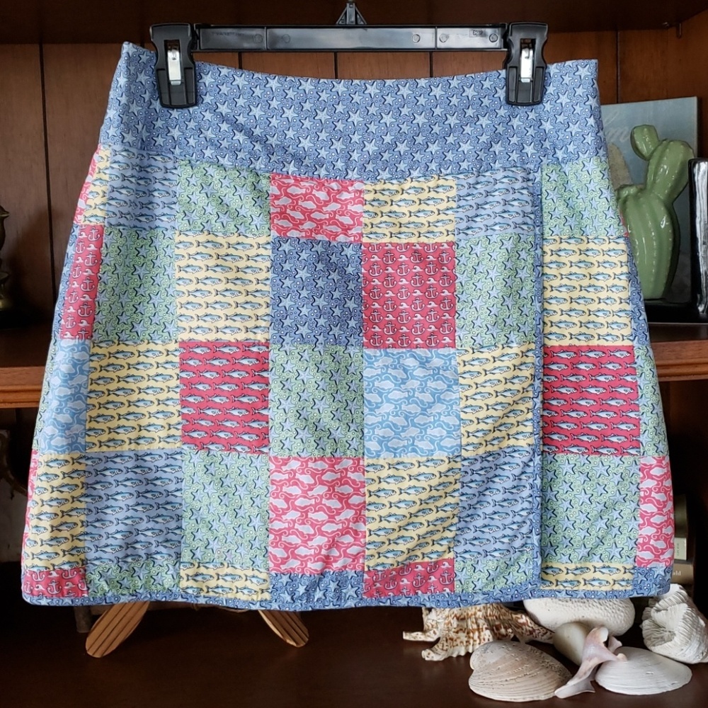Vineyard Vines skirt nautical print